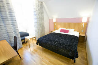 Kuvaoikeudet:: Joachim Nywall: Nywall Media AB, Strandgatan 30, 461 30 Trollhattan, 0708-840825, Joachim.nyvall@telia.com Scandic Swania, Queen room
